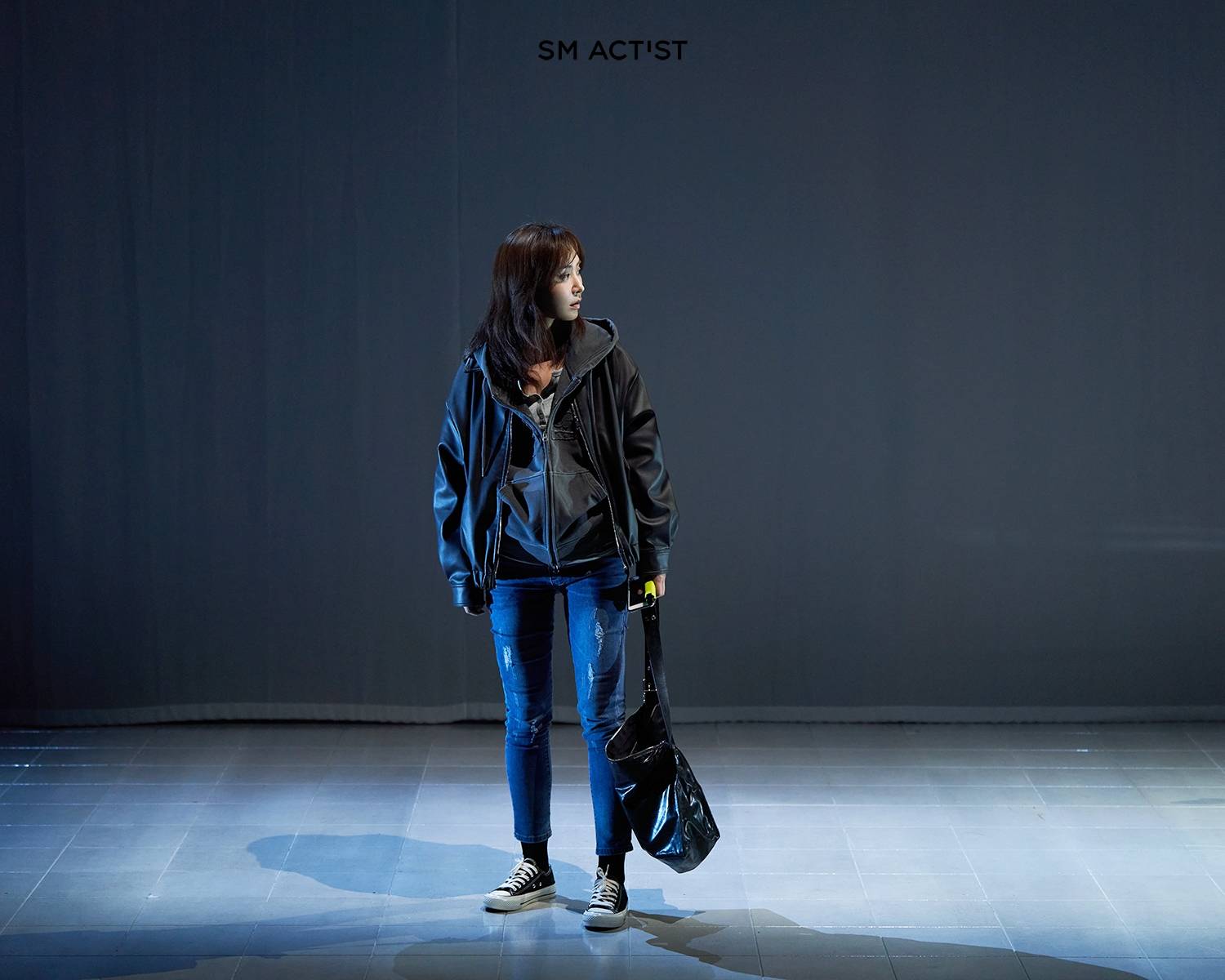 权俞利 'The Wasp' 剧照01.jpg