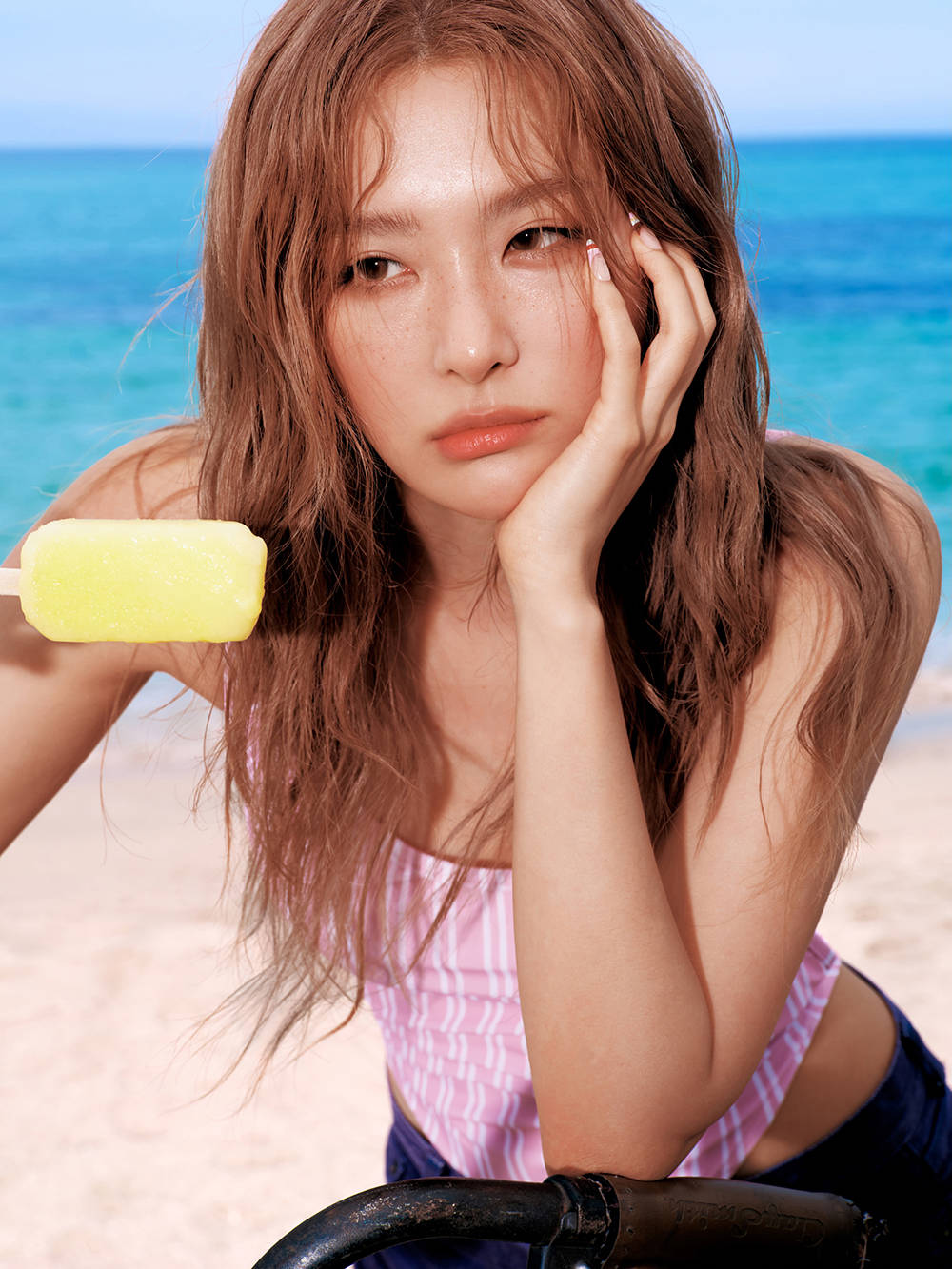 Red Velvet夏日迷你专辑《Velvet Summer》预告照2 (SEULGI).jpg