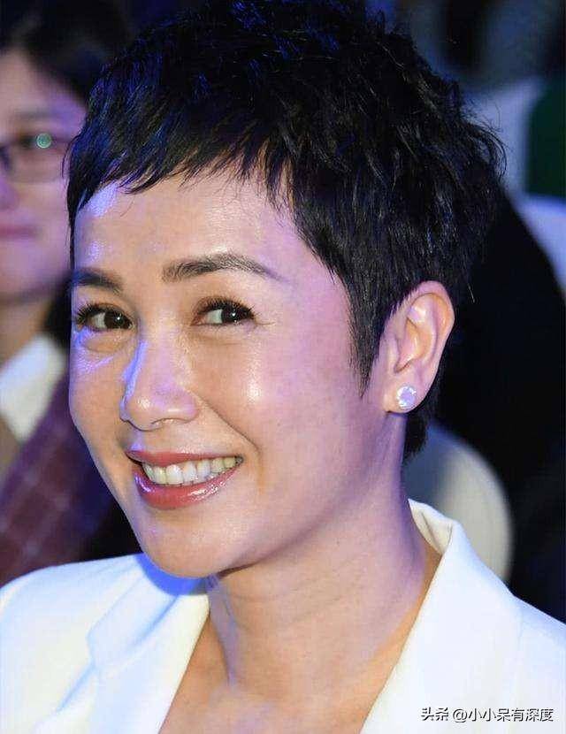 话务员难不难做_话务员好干么_不想做话务员