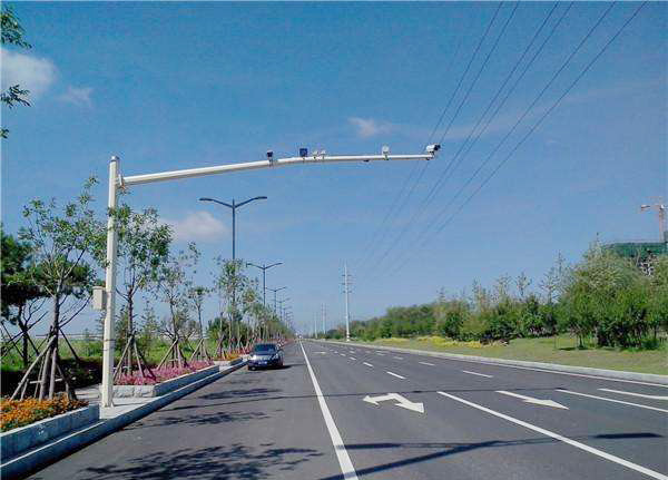 道路监控杆设备基础规范_道路监控杆_道路监控立杆多高