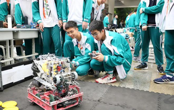 广东省中等职业学校官网_广东省中等职业学校_广东省中等职业学校是什么文凭