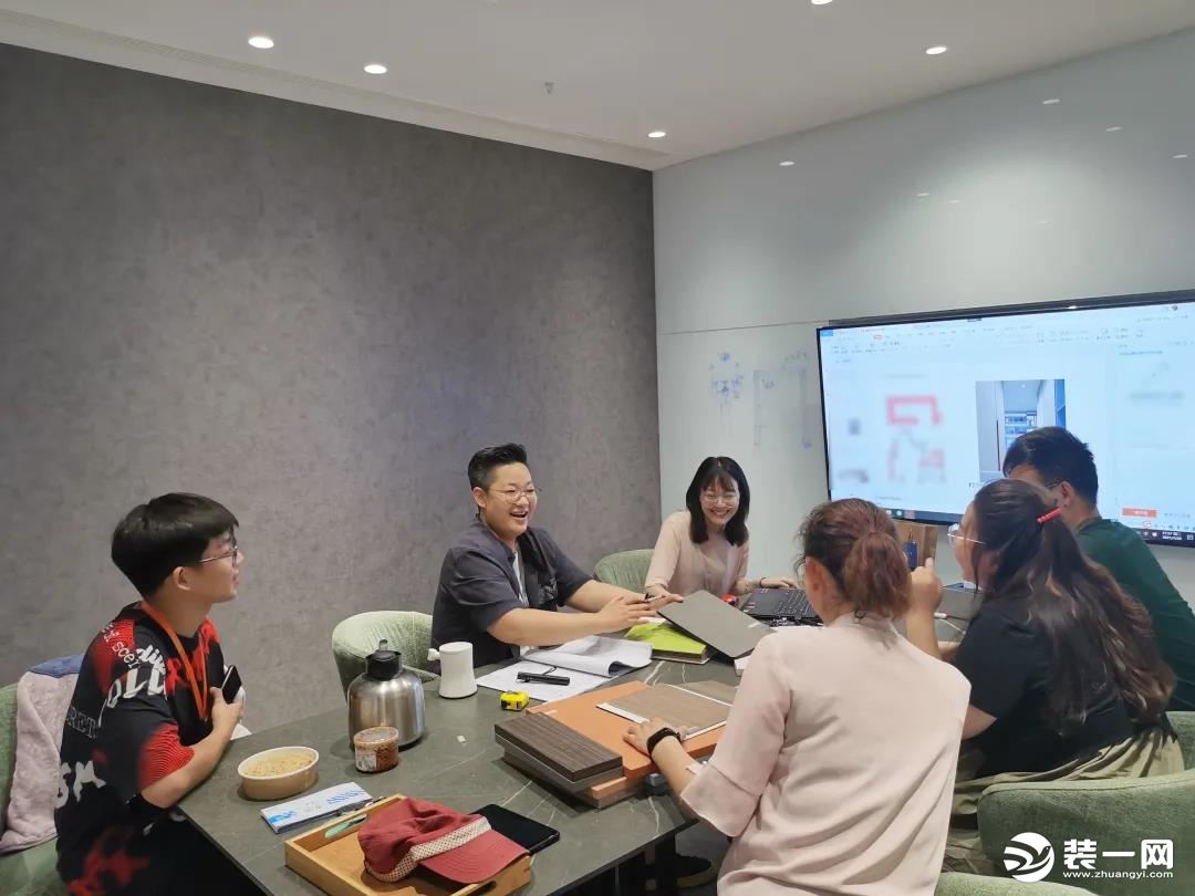 齐心协力共克时艰，郑州尚层装饰与你同在图