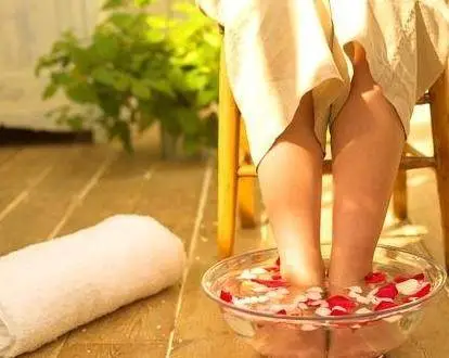 厨房热水器好还是小厨宝好_小厨宝和热水器的区别_热水器区别小厨宝和大厨宝