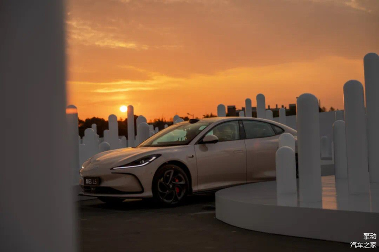 汽车车身电控系统新技术_汽车车身电控系统_车身电控汽车系统设计