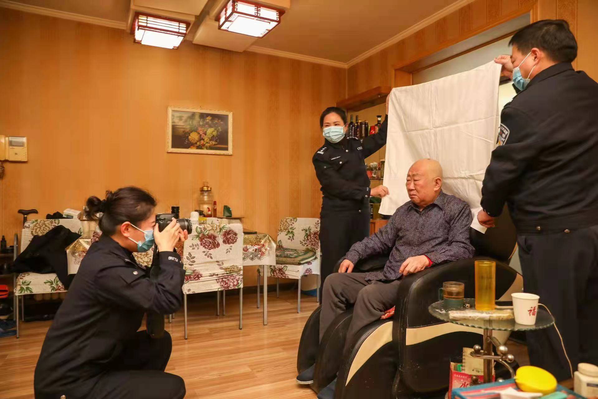 输姓名查询身份证号码_证件号查姓名_输入名字查询身份证号码
