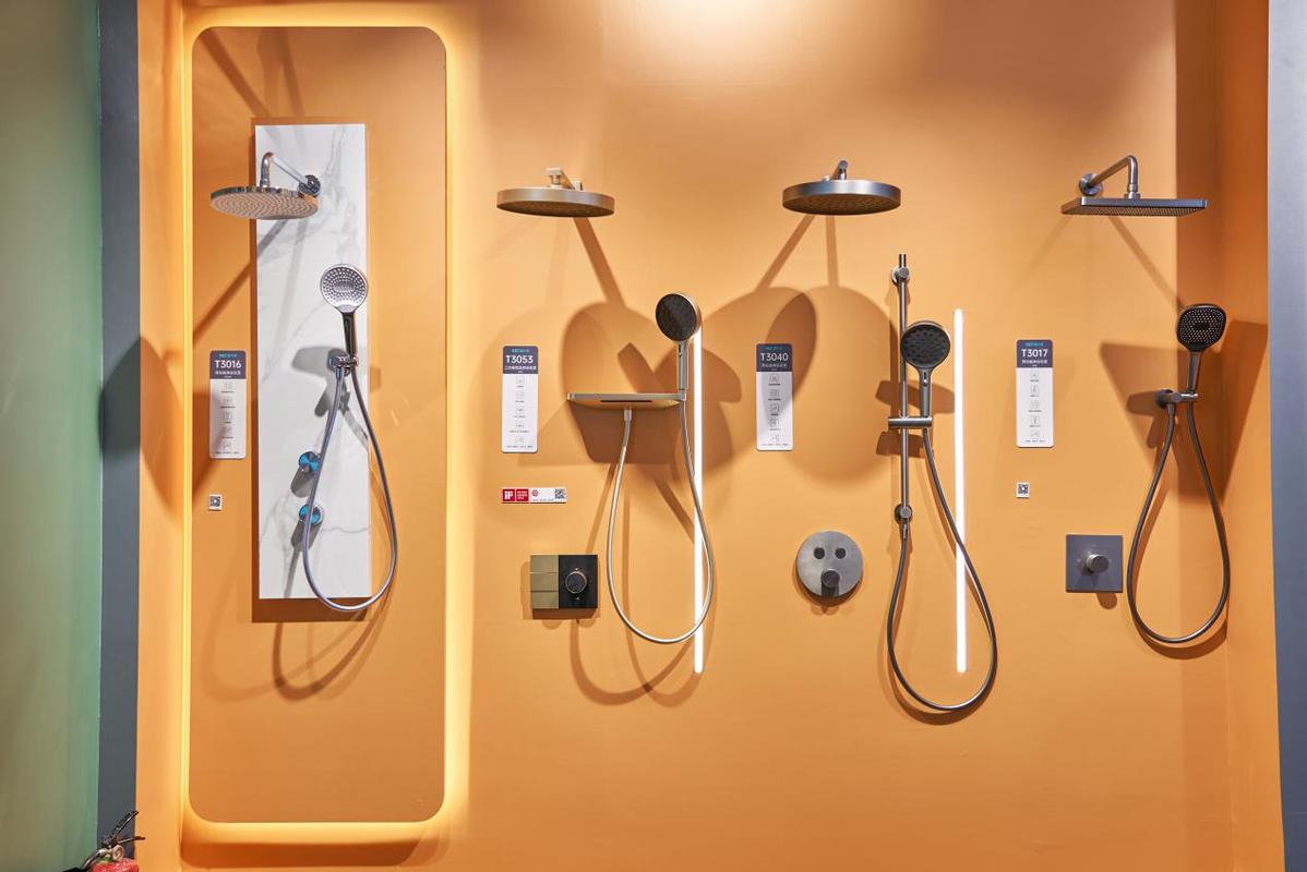 标本零虫虫汉化版_海贼王漫画1114话汉化版_weatherpro4.8汉化版