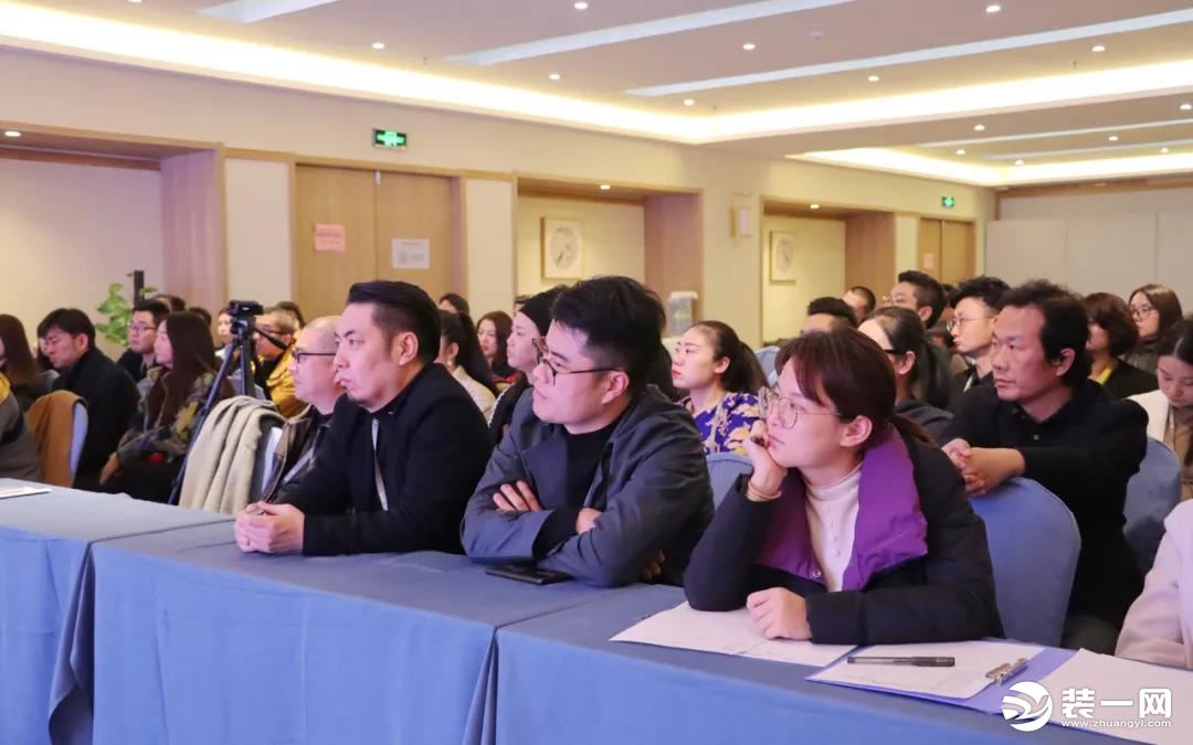 精耕深耕客户至上 |郑州尚层2020年终动员大会隆重举行