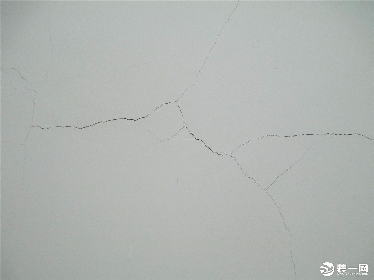 水泥墙面裂缝怎么修补 