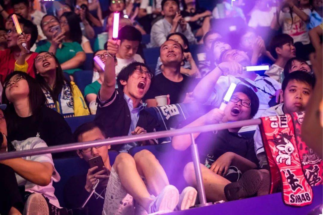 双击电脑打开后怎么关闭_双击电脑打开后黑屏_双击我的电脑后打不开