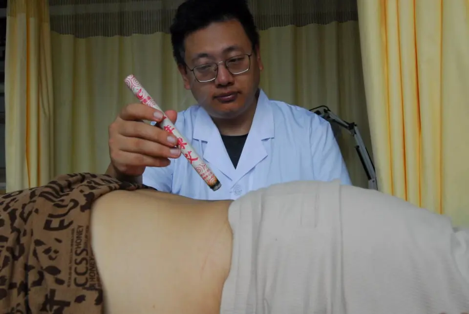 患者胃病经验交流艾灸方案_胃病艾灸患者经验交流_胃病艾灸的好处与功效