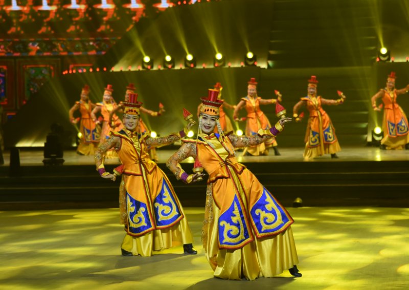 楼街朝鲜族乡_朝鲜族一条街_朝鲜民俗风情街