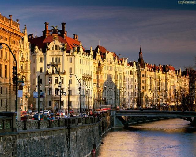 xp电脑开机进去安全模式_xp系统开机怎么进去安全模式_xp进安全模式重启