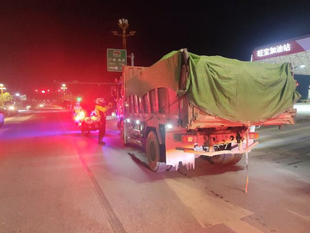 三轮车监控器_路口三轮监控车怎么开_路口监控三轮车