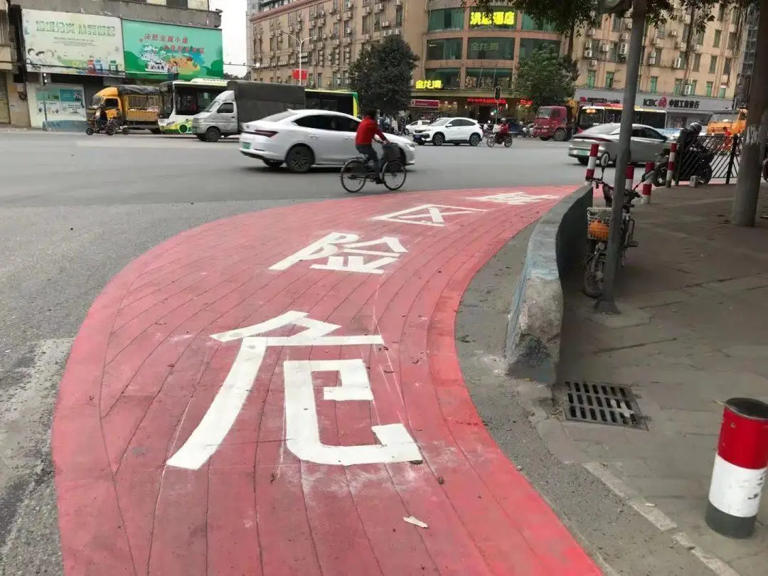 路口多远监控能拍到违章_路口监控能拍多远_路口多远监控能拍到摄像头
