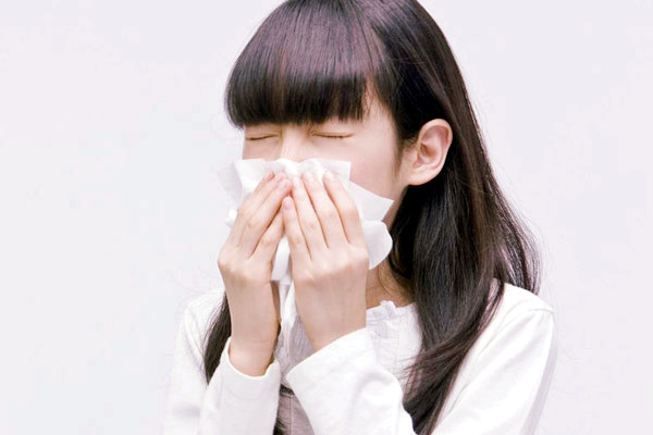 感冒咳嗽痰白泡泡_感冒后咳嗽痰多白色泡沫怎么办_感冒咳白泡沫痰怎回事