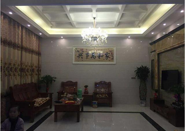 43670002d94eca434be3.jpg