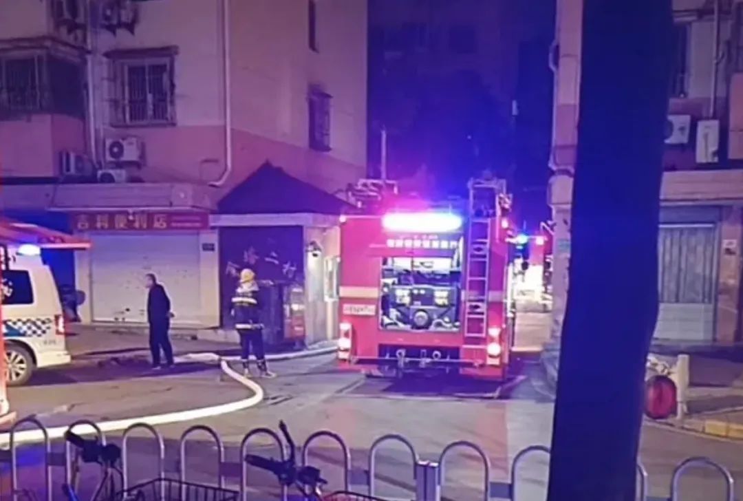 国道监控_国道路边监控视频_马路视频监控