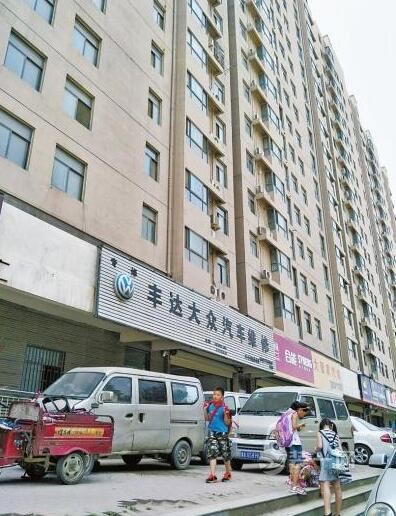 少年被砸中整栋楼300多户住民被告 看郑州法院咋说 