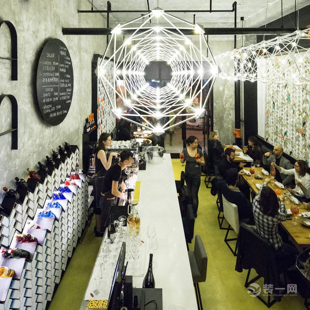 北京老胡同红酒吧装修设计效果图
