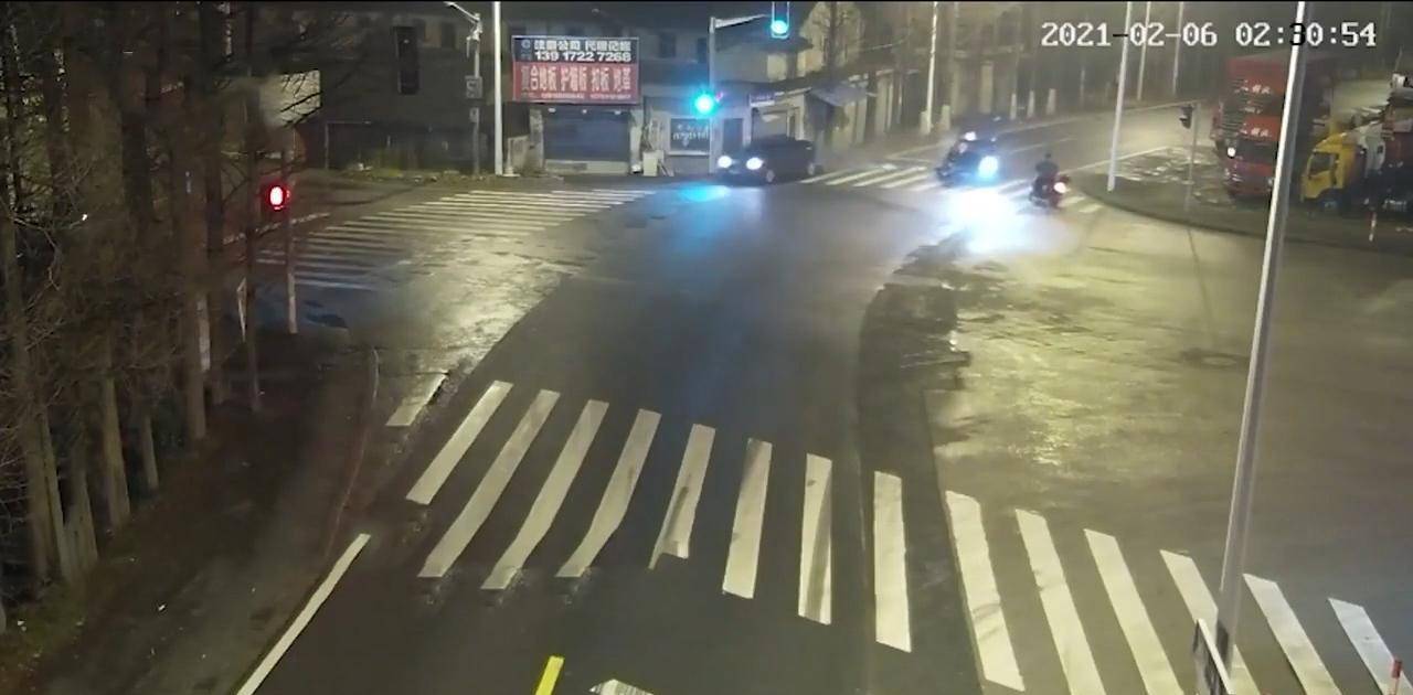 摄像路口监控头怎么用_路口监控摄像头_路口监控探头