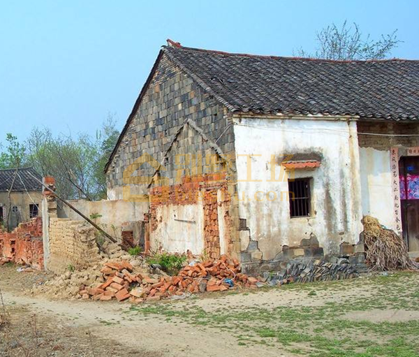 房屋还能翻建吗 房屋还能翻建吗