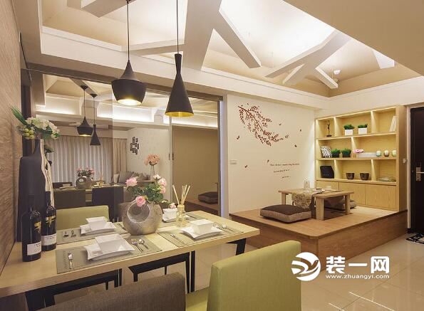 美式休闲风格不规则房型装修 