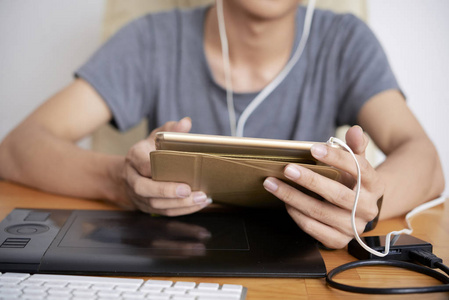 平板电脑屏幕打不开怎么刷机_平板屏幕电脑打开刷机怎么操作_平板电脑刷机开不了怎么办