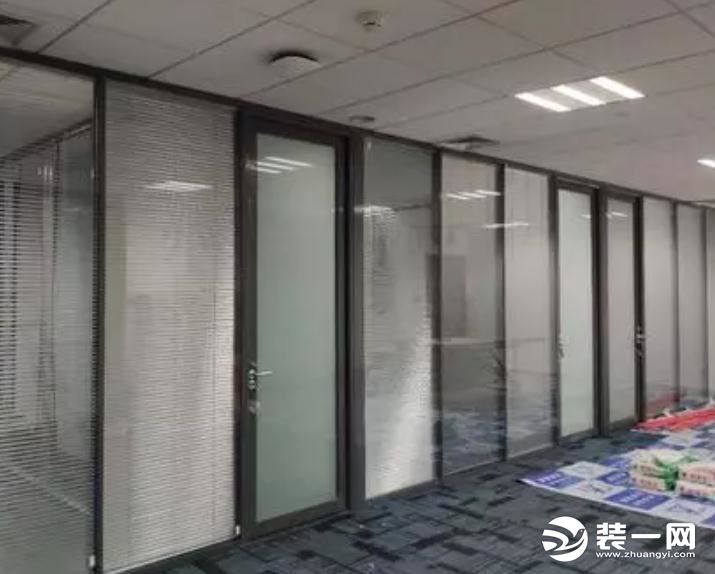 铝合金隔断效果图
