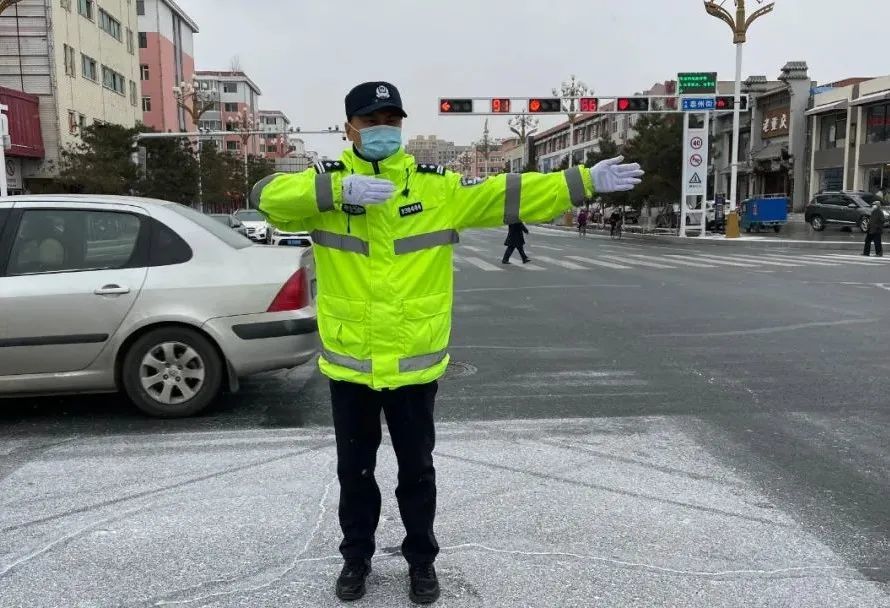 公安局和交警队哪个好_交警公安局队好进吗_交警大队好还是公安局好