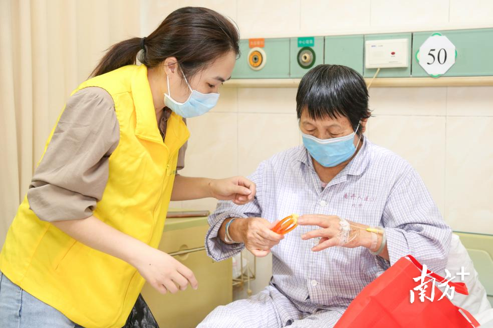 朝阳妇科医院电话号码_朝阳妇科医院电话号码多少_朝阳二医院妇科电话