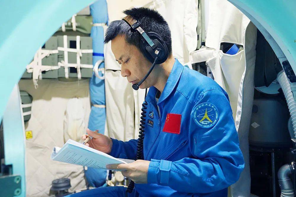 神舟z8怎么重装系统_神舟z8ca5nb装系统_神舟z8sp7s2 重装系统