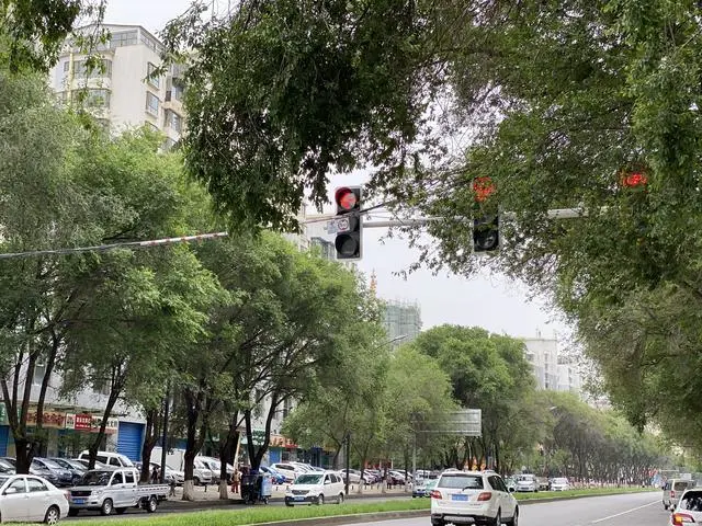 安阳路口监控去哪看_安阳监控查询系统_安阳南地下道摄像头