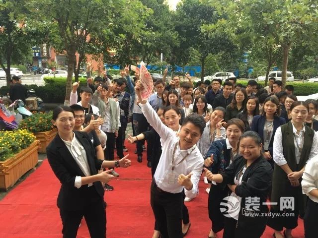 郑州沪上名家装修公司荣光时刻