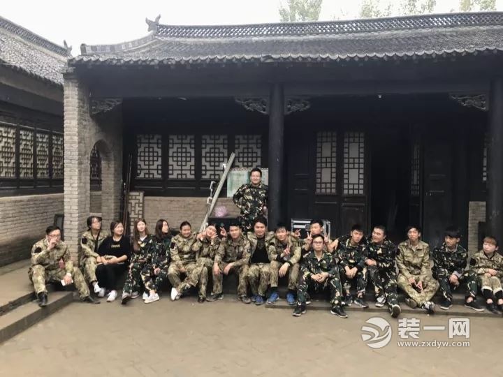 郑州沪上名家装修公司活动现场