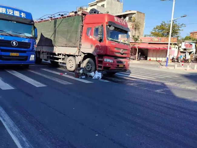查路口监控去哪查_路口监控查询软件_路口监控查询软件叫什么