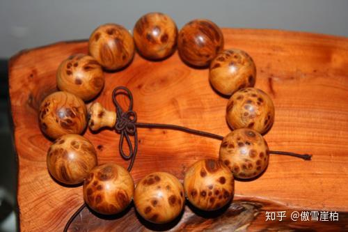 打开主机屏幕不亮是什么原因_电脑主机打开屏幕打不开该怎么办_打开主机屏幕没反应