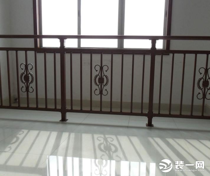 铝合金阳台护栏效果图