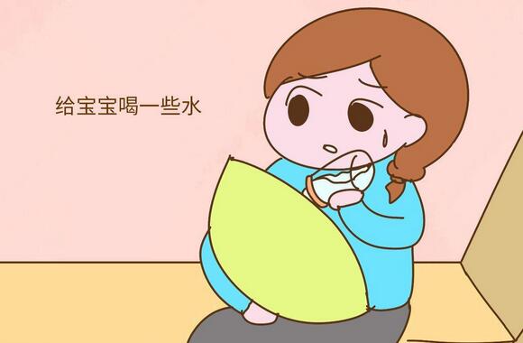 小孩吃完奶打嗝是吃饱了吗_孩子打嗝吃奶_小孩吃完奶打嗝没事吧