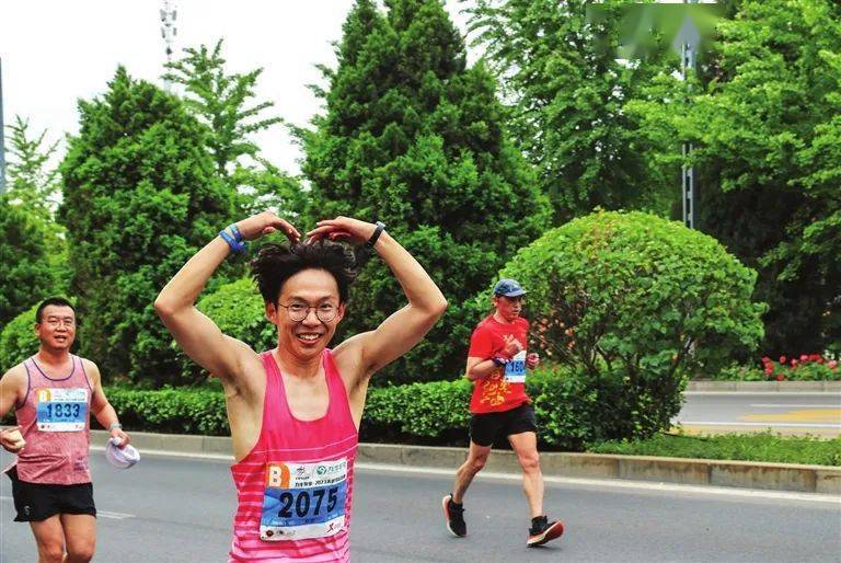 自然人客户的有效证件包括_个人客户有效身份证件_自然人客户的有效身份证件包括