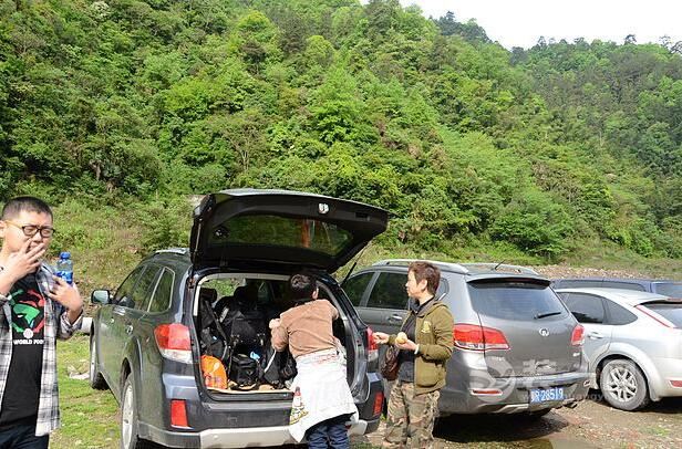 “五一”游玩车停哪? 郑州交警盘点景区周边停车位