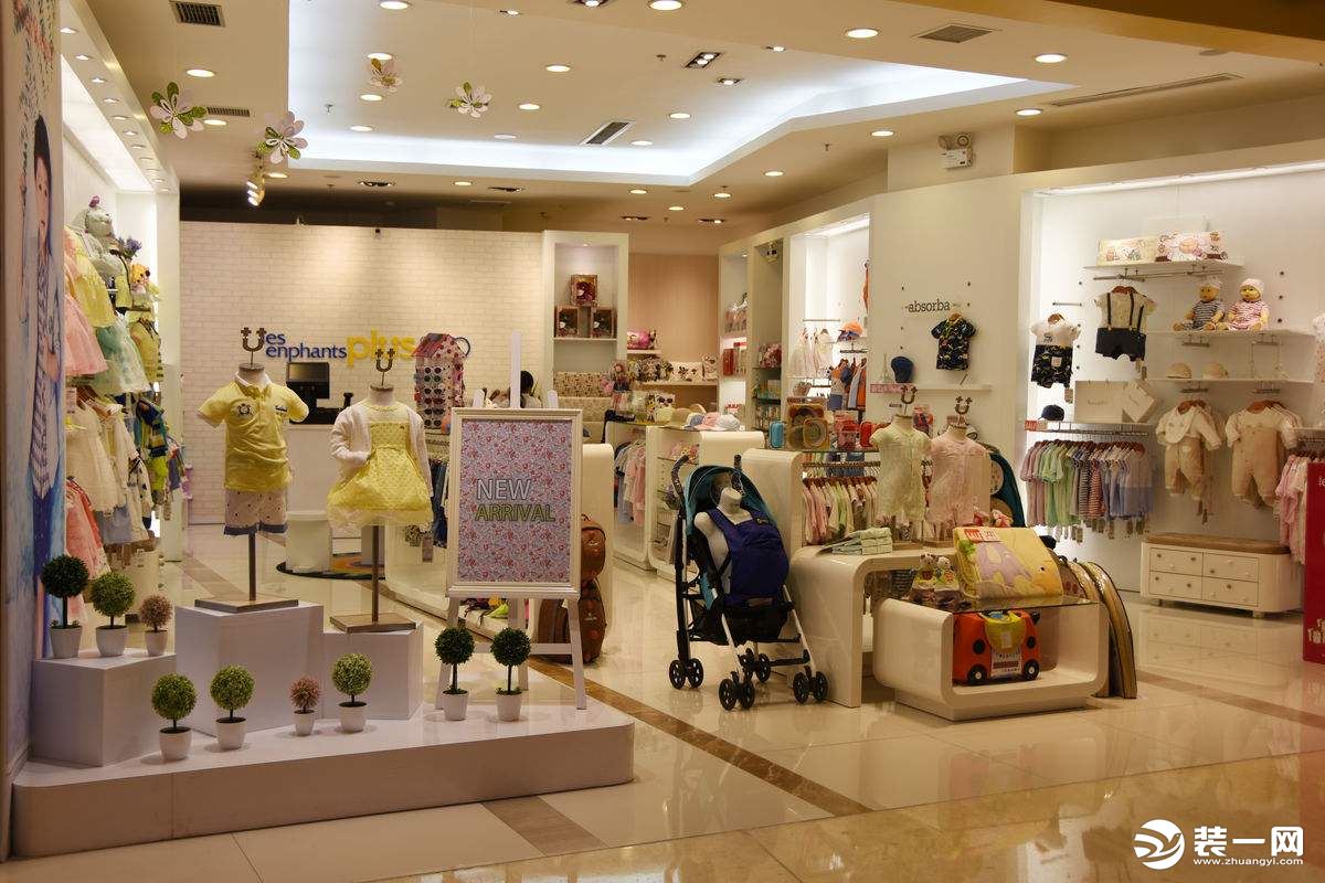 童装店装修图