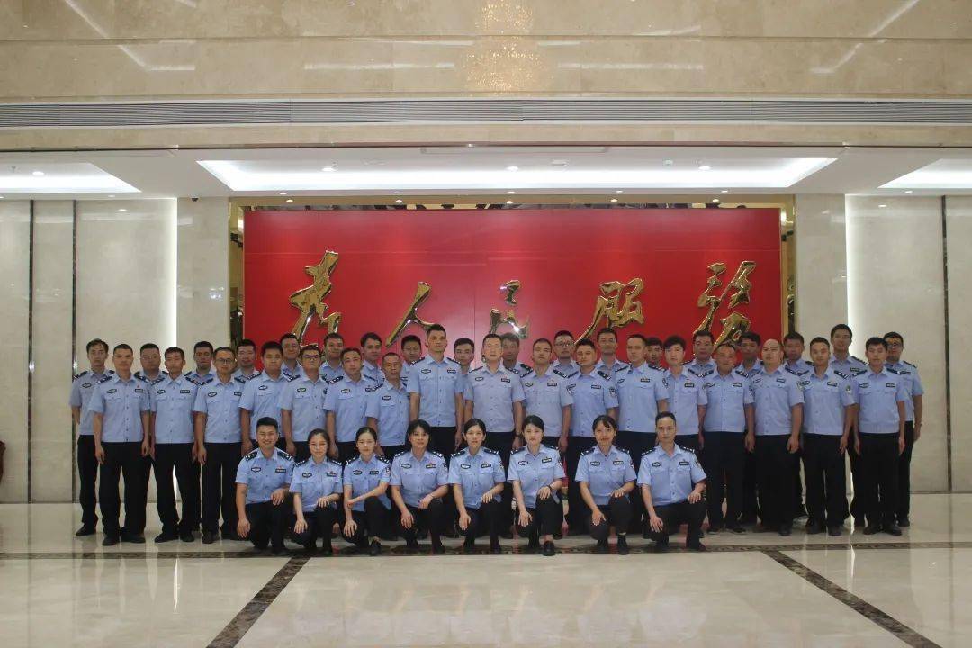 汶上交警和公安局_公安局交警_公安局交警部门