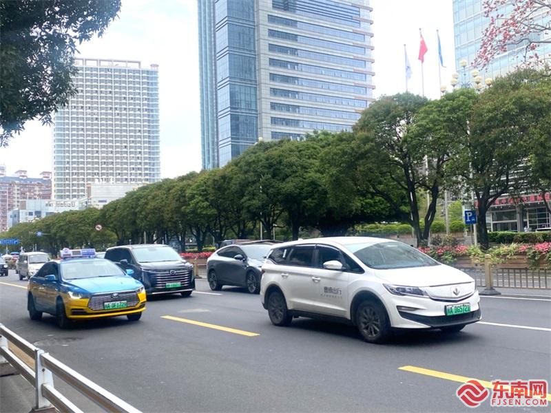 让新能源车主实现充电“自由” 福建如何破解这“桩”难题？