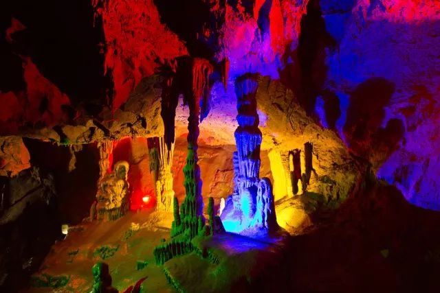 朝阳洞景区开放了吗_朝阳洞要门票吗_朝阳洞景区门票