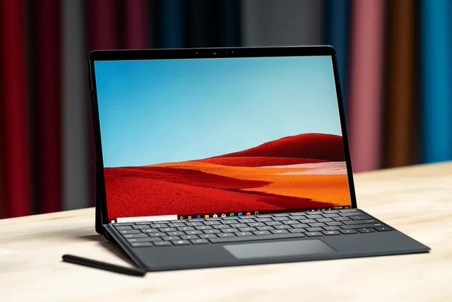 发布会苹果_发布会开始了_surface book 2发布会