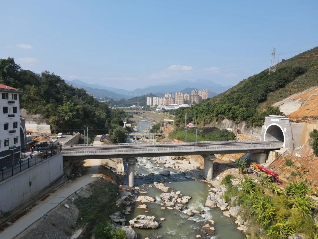 鹰厦铁路，即将告别华安城区！