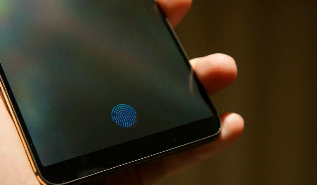 贴膜需要一直看着吗_surface 需要贴膜吗_贴膜需要撕掉原装膜吗