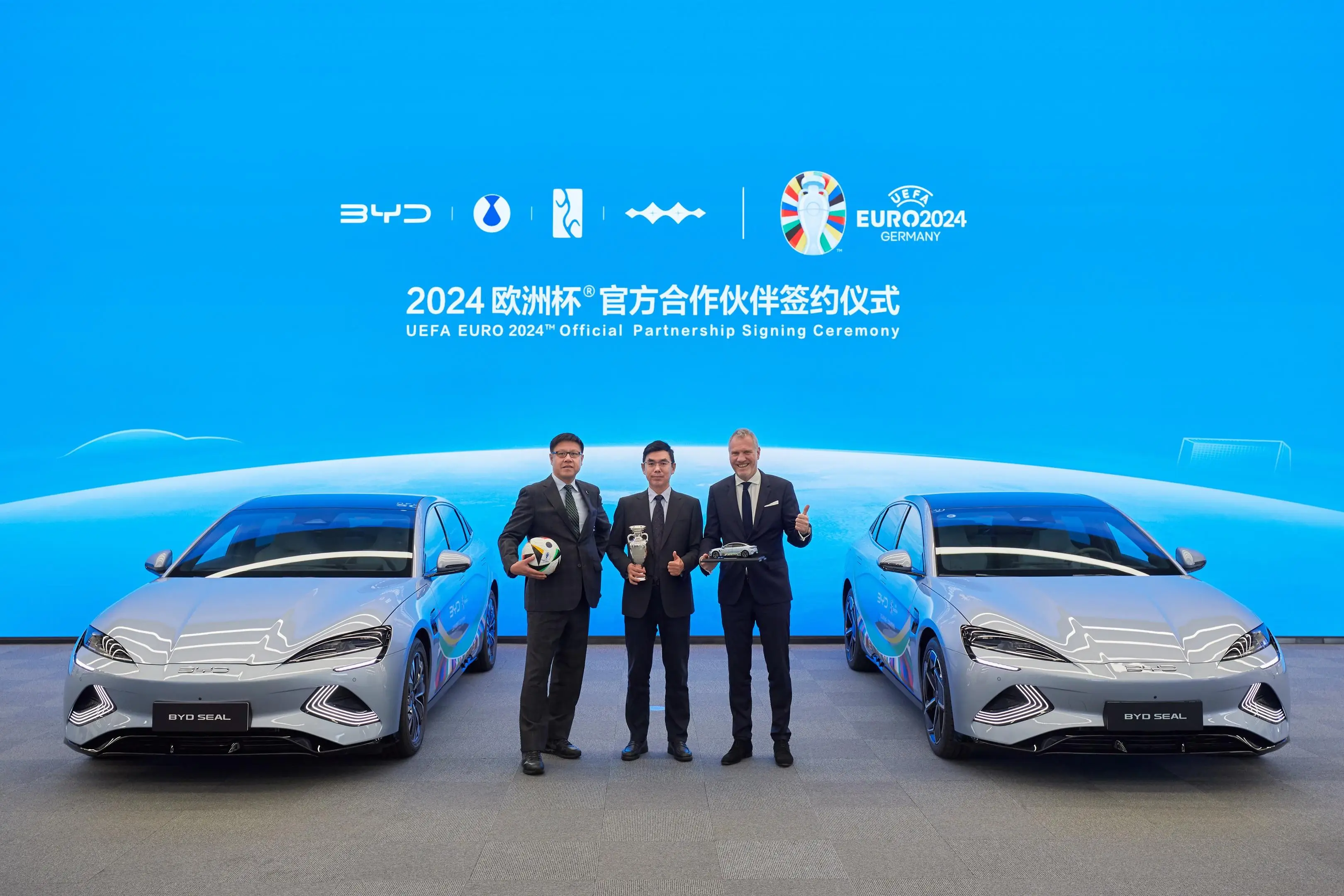 扬声器利用什么原理工作_话筒利用什么原理工作_gps antenna工作原理