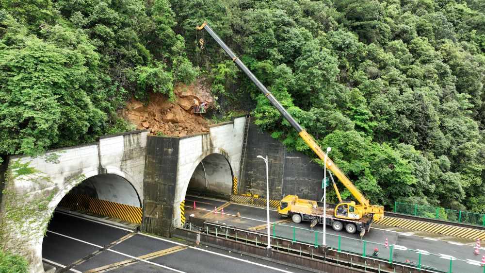 福建将防暴雨应急响应提升至Ⅲ级