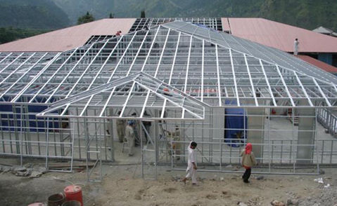 钢结构别墅施工现场
